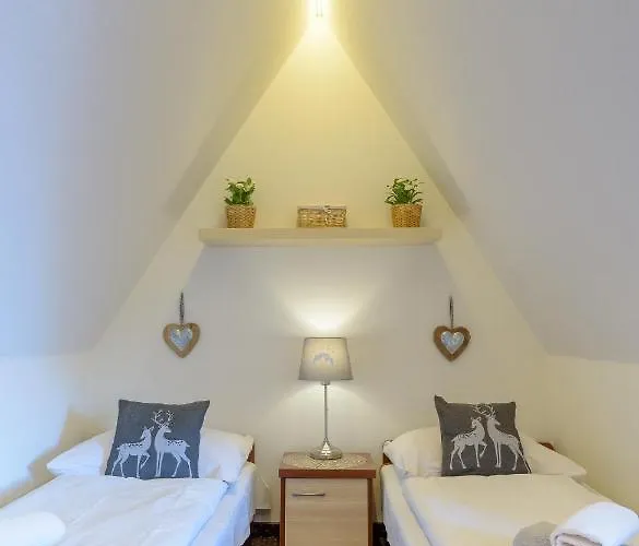 Joanna Nocleg ze śniadaniem 3*